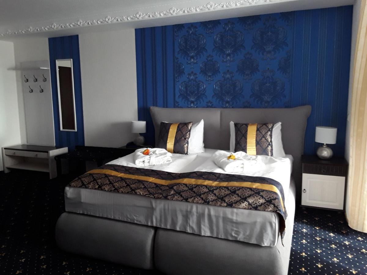 Mucha Ohg Hotel Sembziner Hof Klink Esterno foto