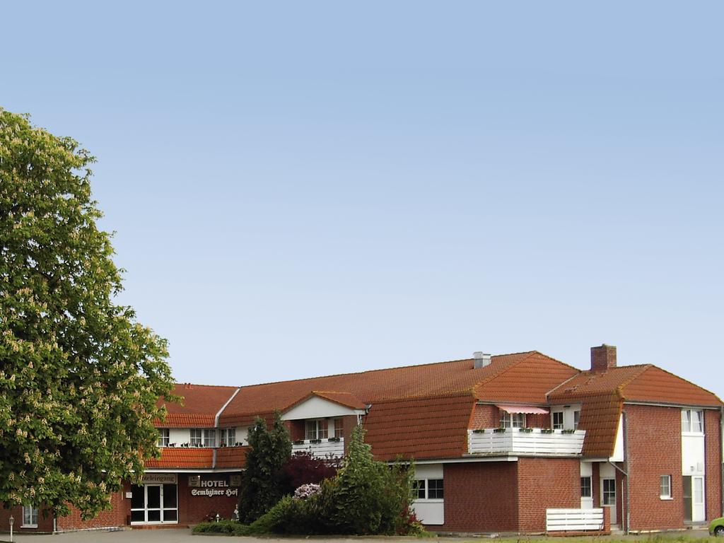 Mucha Ohg Hotel Sembziner Hof Klink Esterno foto